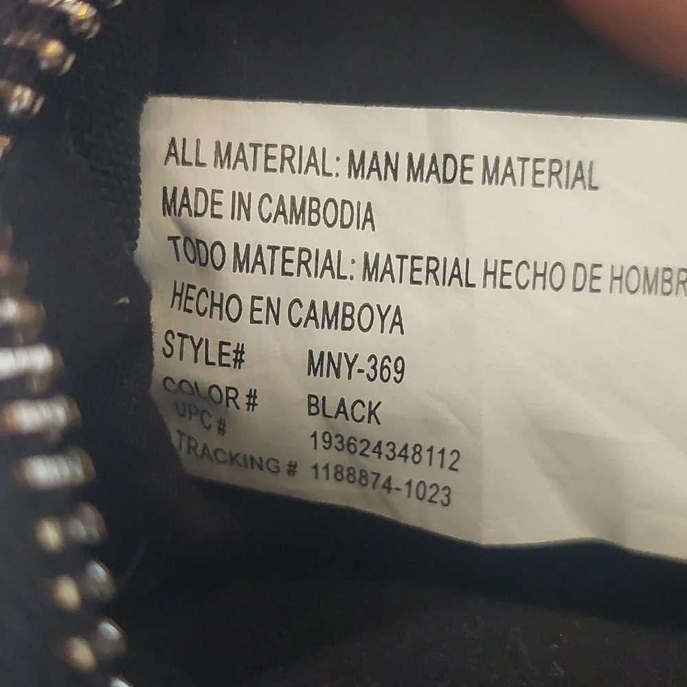 Madden NYC Nylon Mini Convertible Belt and Crossbody Camera Bag - Picture 9 of 11